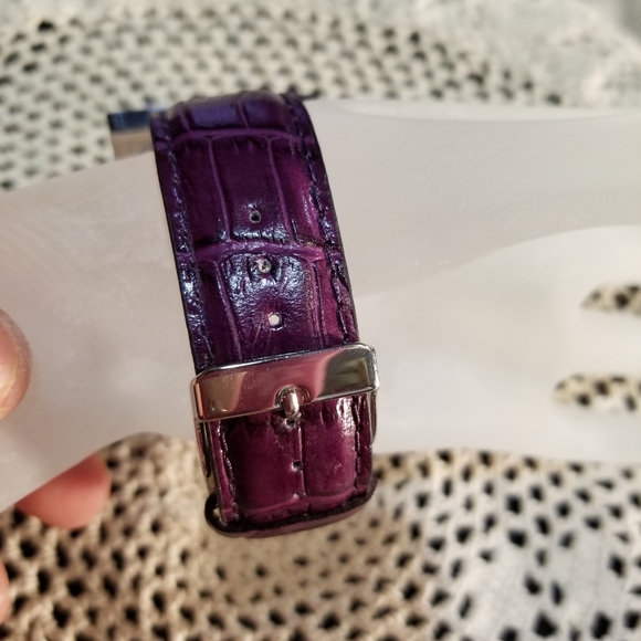 Waltham quartz Battery watch - Picture 4 of 8